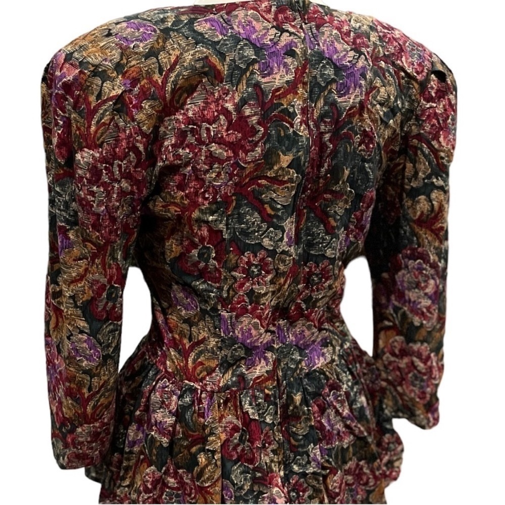VTG 80s Dark Floral Peplum Dress Avant Garde Power Silhouette Editorial Goth 6 - Picture 4 of 11